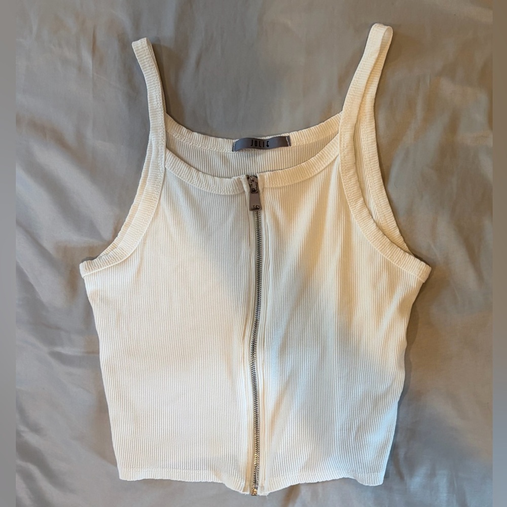 Jolie White Ribbed Zip-Front Tank